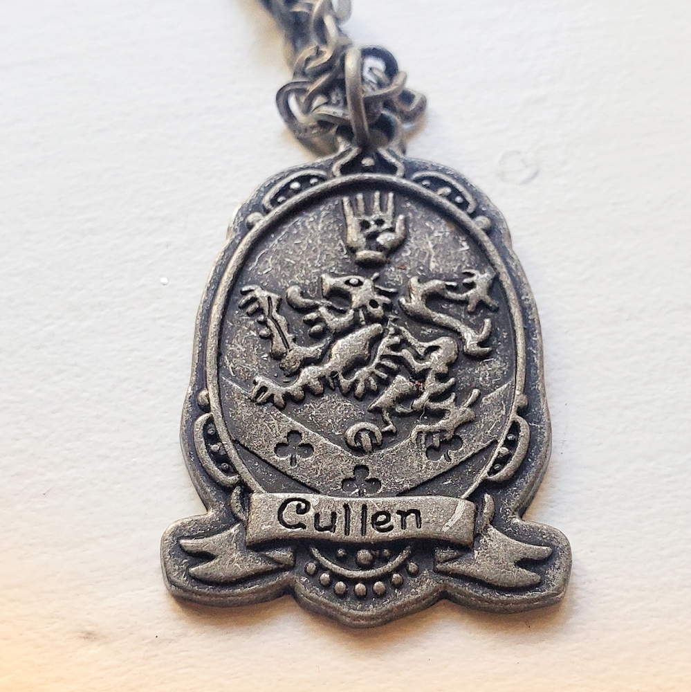Twilight Cullen Pendant Necklace